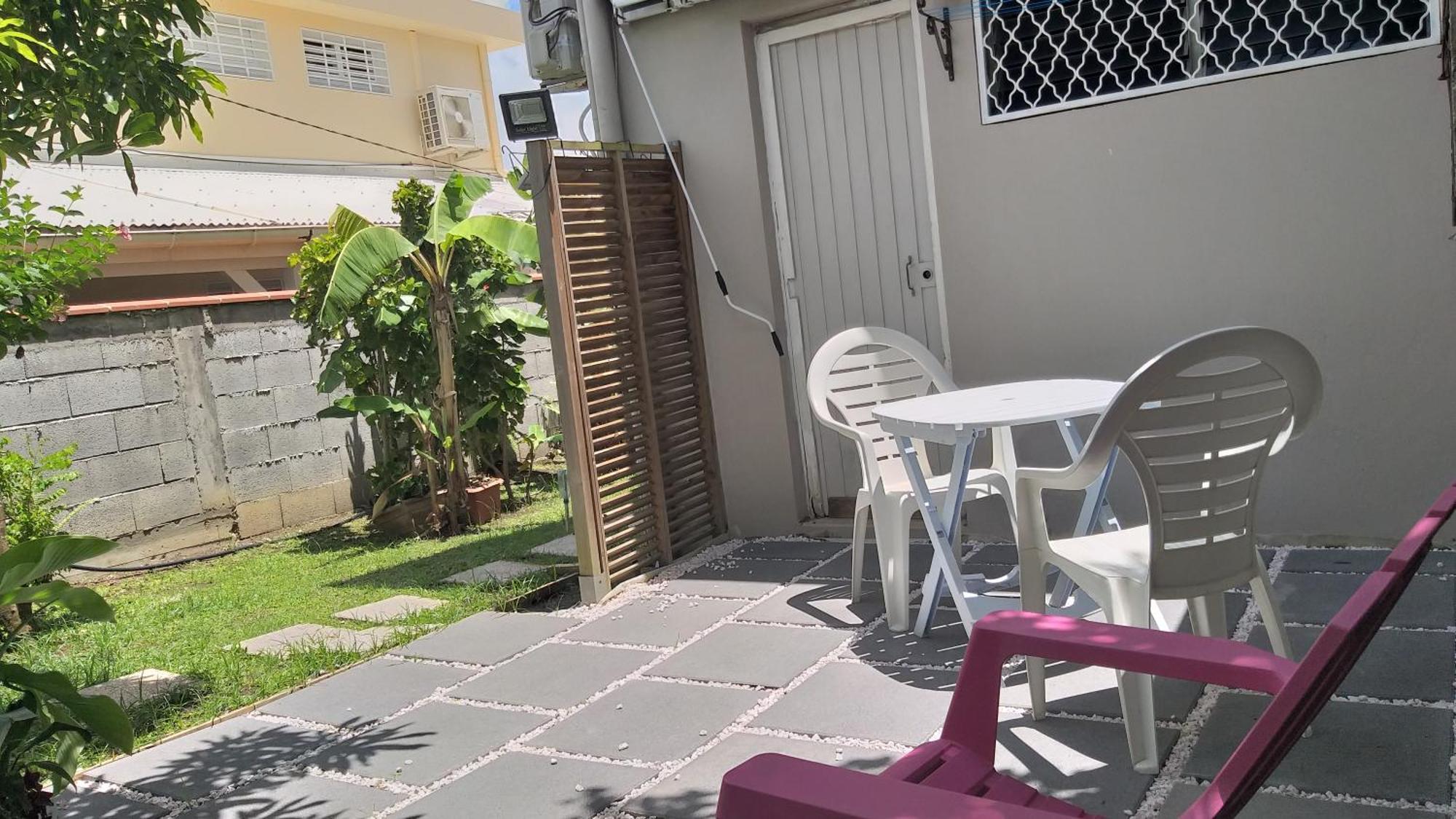 Agreable F2, Jardin, Garage, Fibre, Clim Ch Apartment Fort-de-France Exterior photo